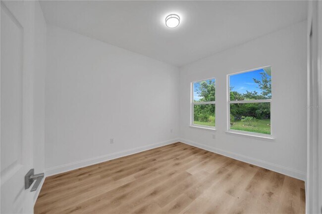 Building Photo - 10110 Baystate Dr