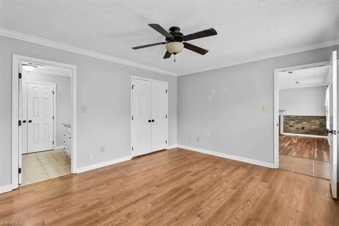 Building Photo - 332 Brookside Ct