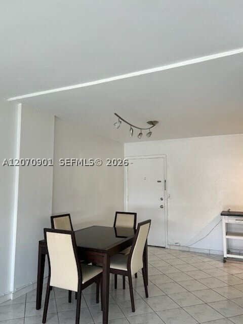 Building Photo - 111 Golden Isles Dr