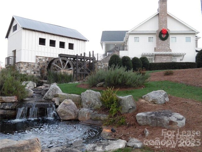 Building Photo - 117 Elmrich Ct