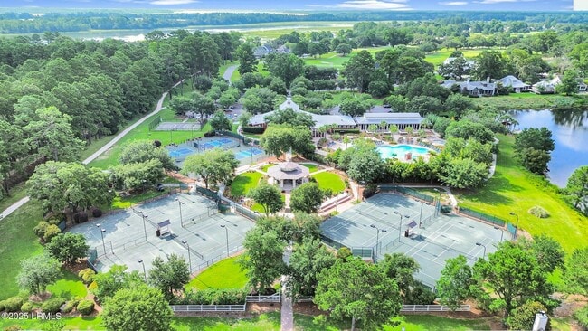 Building Photo - 110 Great Heron Way