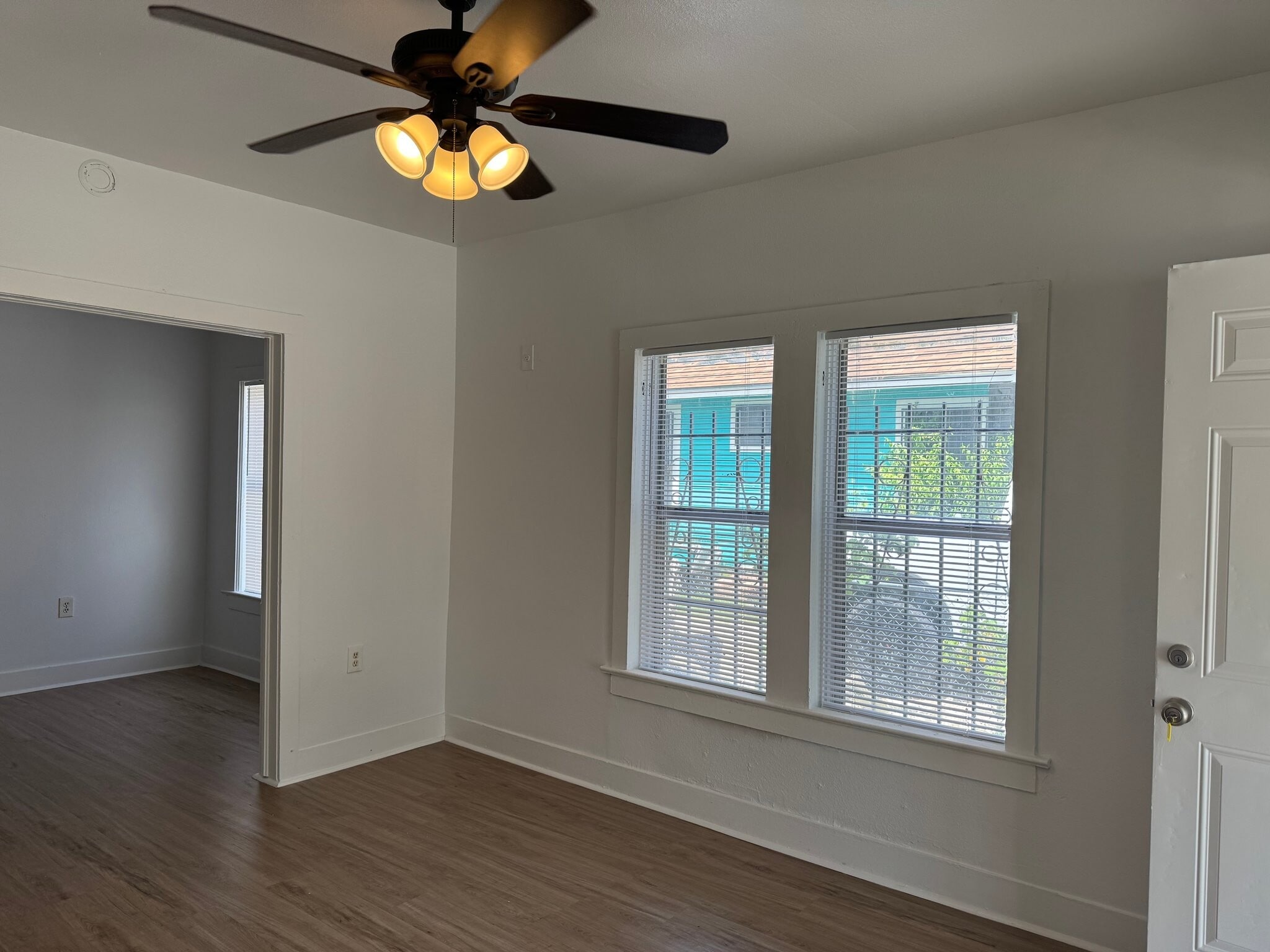 Building Photo - 840 Steves Ave