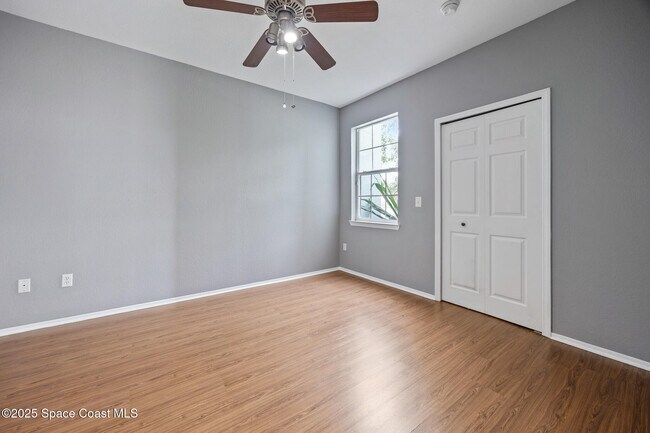 Building Photo - 5663 Star Rush Dr