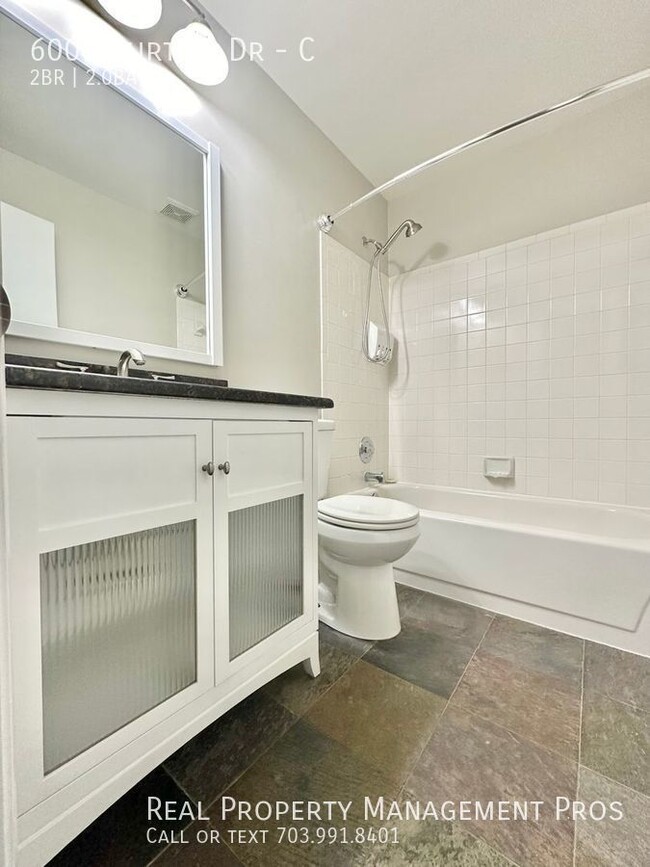Building Photo - 6001 Curtier Dr