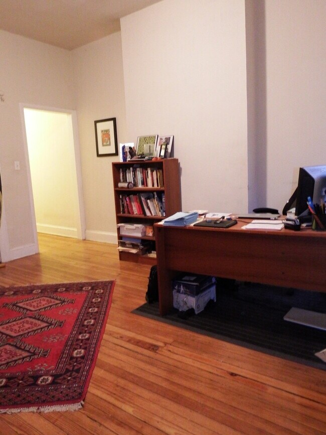 Building Photo - 2832 N Calvert St