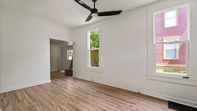 Building Photo - COMING SOON! 3 Bedroom House