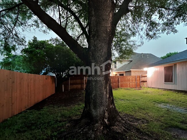 Building Photo - 8324 Prairie Rose Ln