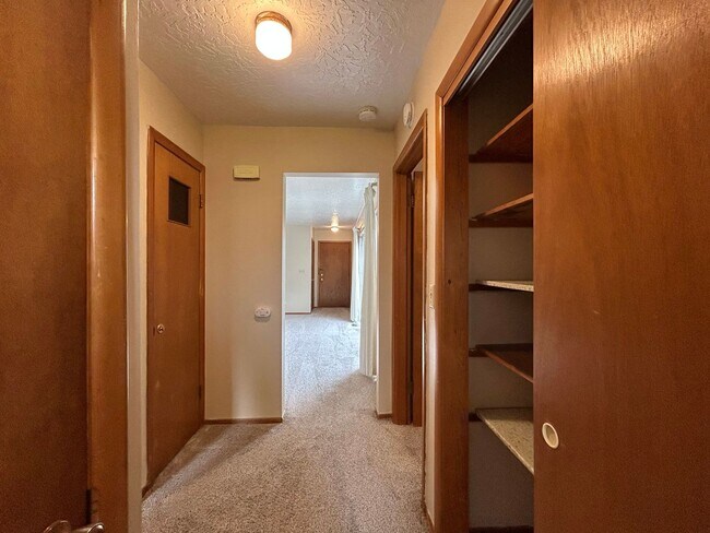 Building Photo - sw114th