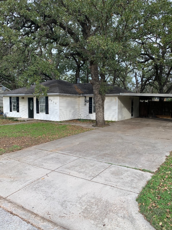 Building Photo - 3212 Delaware Trail