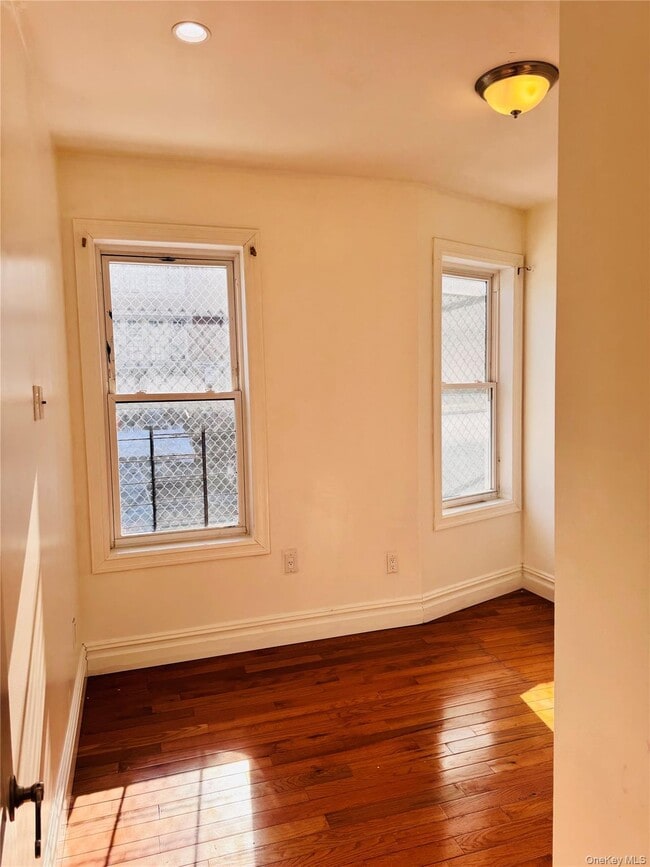 Building Photo - 3259 Decatur Ave