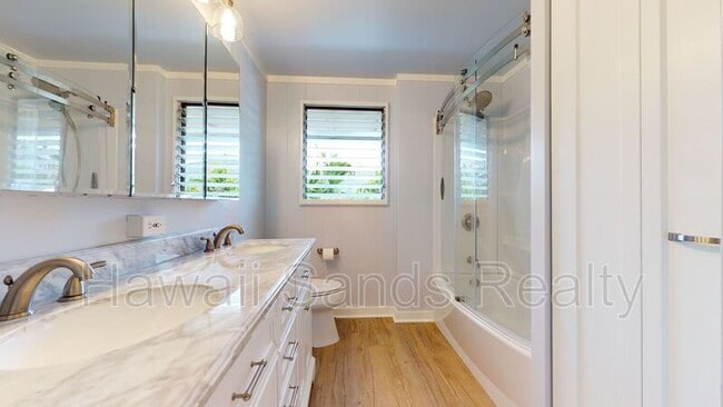 Building Photo - 99-639 Halawa Dr