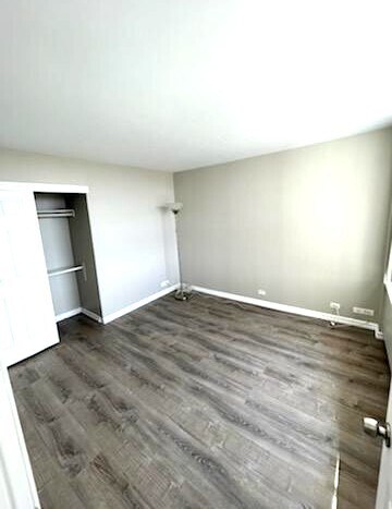 Building Photo - 1355 N Sandburg Terrace