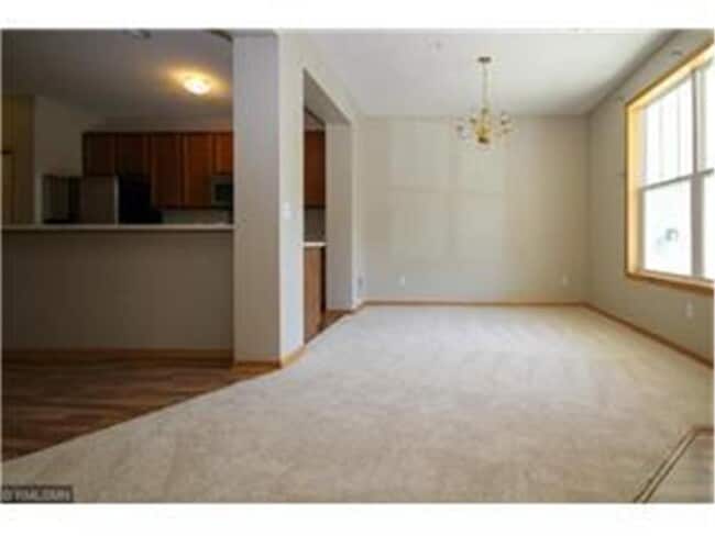 Building Photo - 1621 Woodlynn Ave