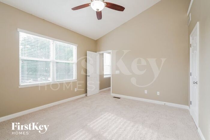 Building Photo - 4973 Shoreside Dr