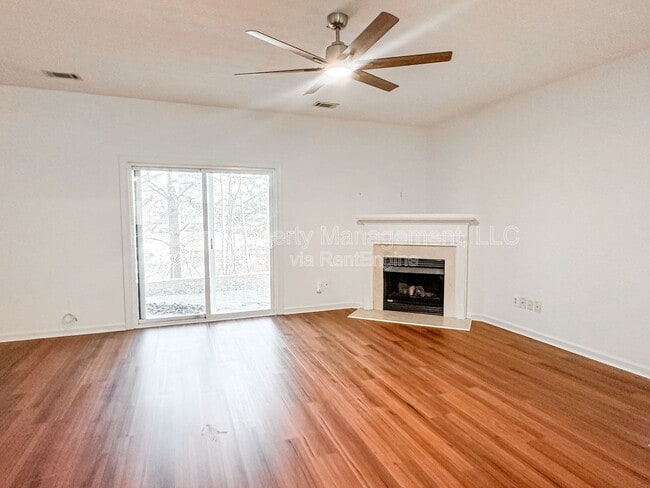 Building Photo - 75 Pearl Chambers Dr