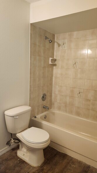 Building Photo - 7413 Mead Dr