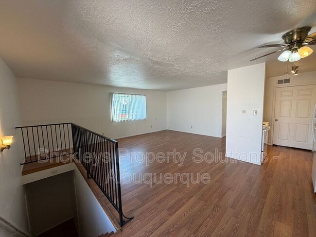 Building Photo - 8444 Spain Rd NE