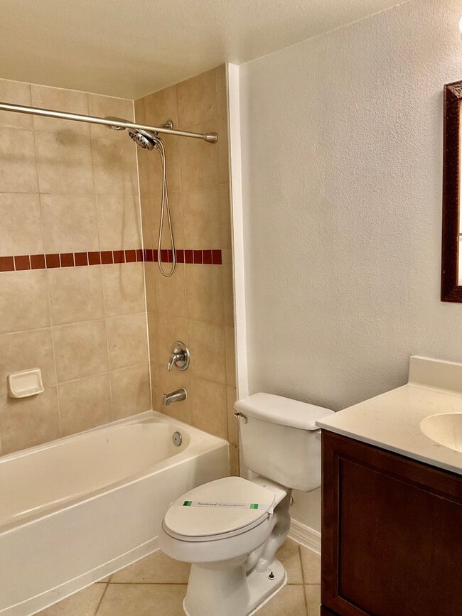 Building Photo - Palmetto