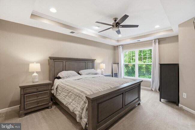 Building Photo - 8133 Dove Cottage Ct