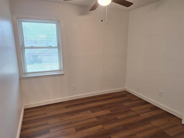 Building Photo - 111 E Rogers St