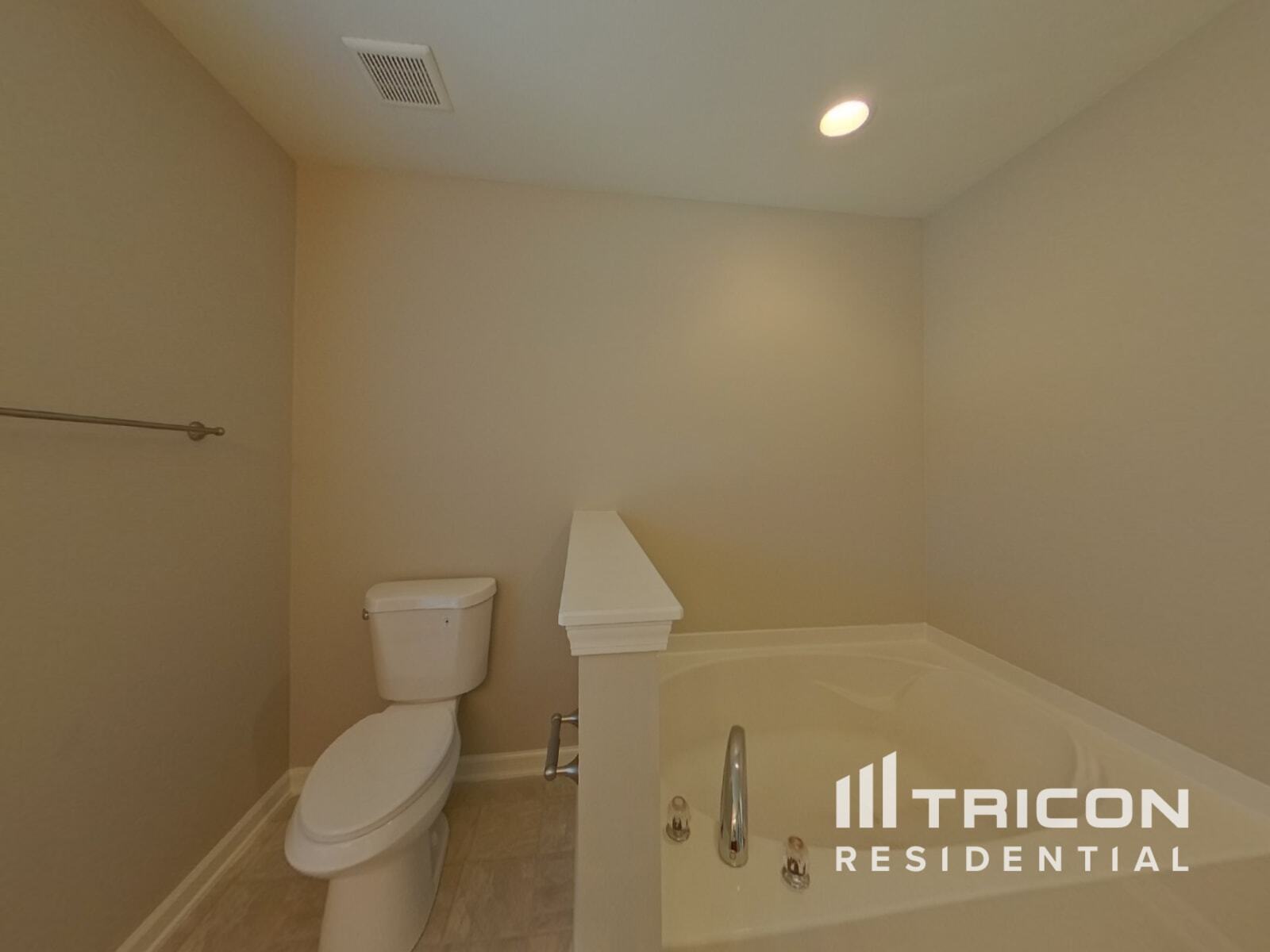 Building Photo - 11505 Sweetbriar Ridge Dr