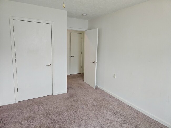 Building Photo - 1173 Moton Ave SW