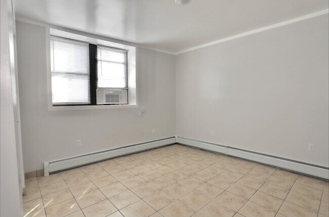Building Photo - 4901 Murphy Pl