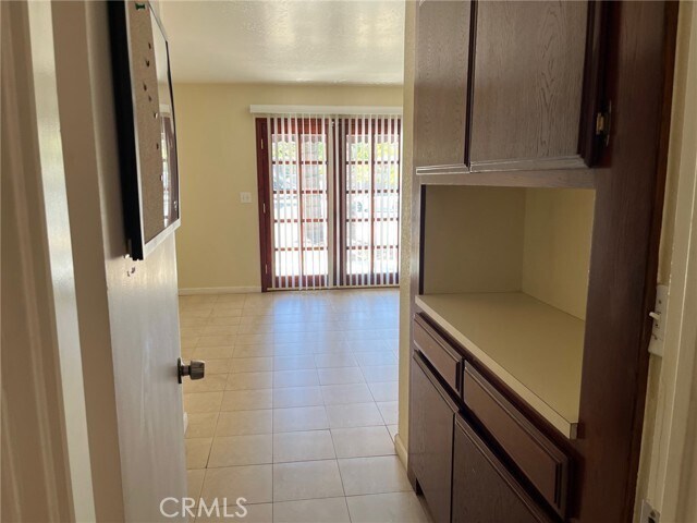 Building Photo - 24314 Cruise Cir Dr