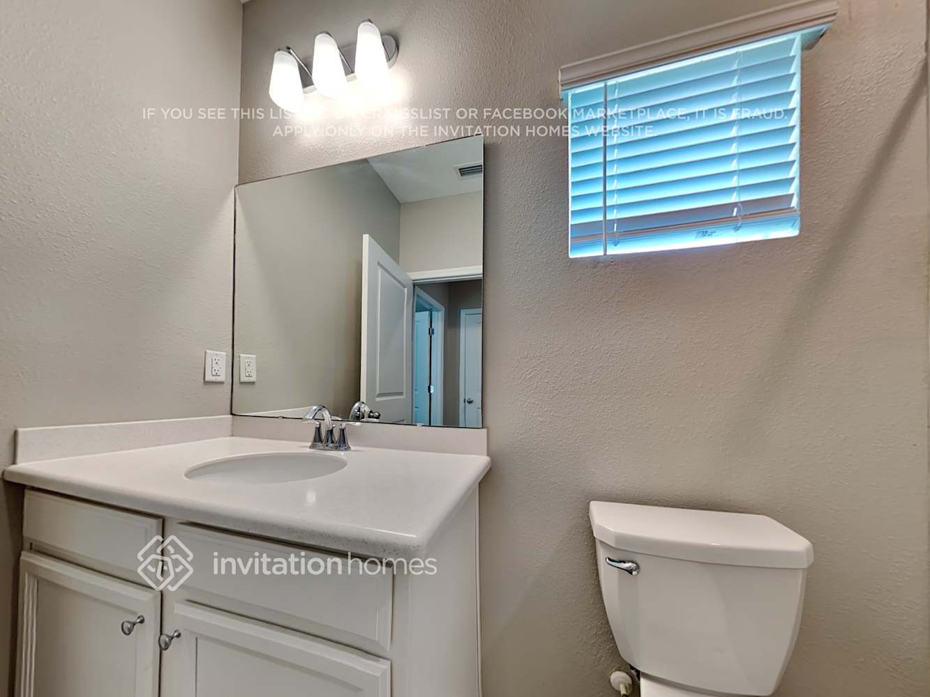 Building Photo - 9926 Lemon Grass Ln