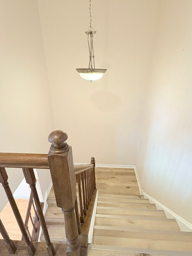 Building Photo - 424 Mallard Dr