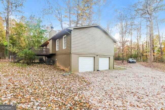Building Photo - 235 Ashland Dr