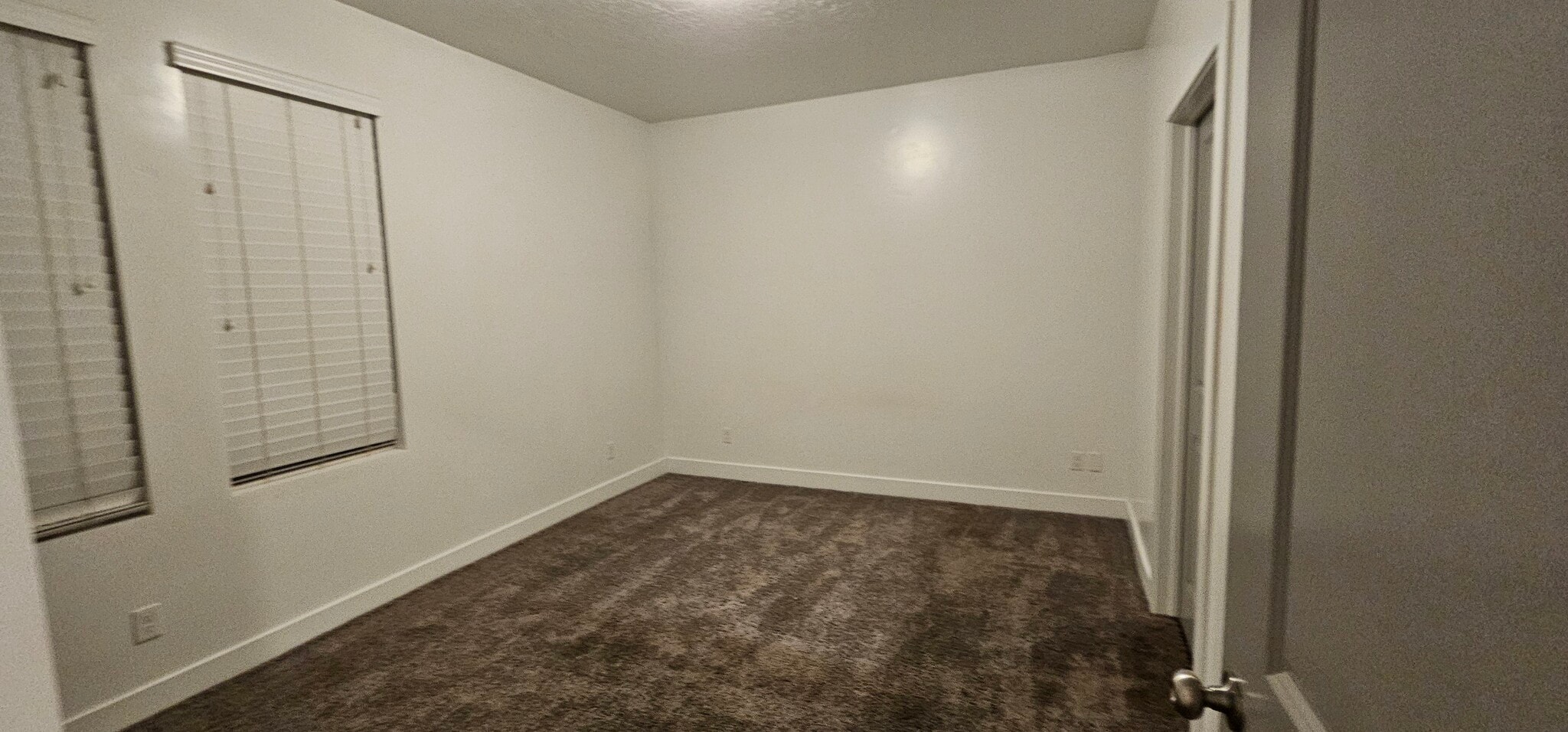 Building Photo - 875 S Depot St