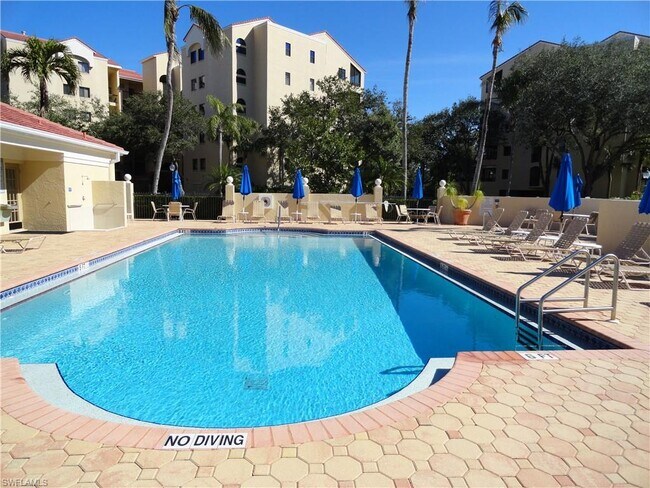 Building Photo - 6510 Valen Way