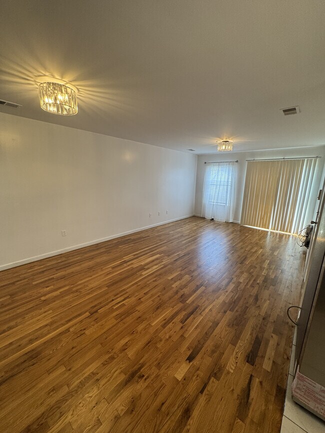 Primary Photo - 286 Lexington Ave