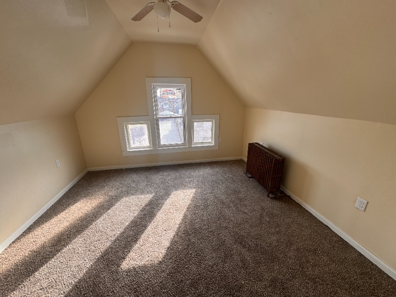 Building Photo - 2112 W Greenfield Ave