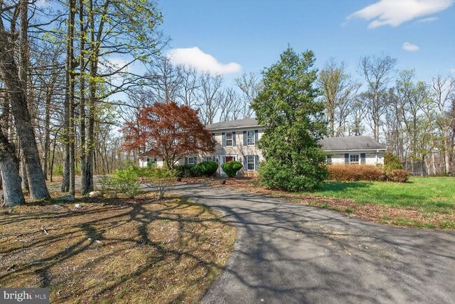 Building Photo - 21733 Oatlands Rd