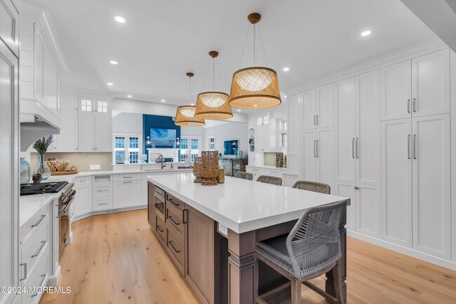 Building Photo - 118 Beacon Blvd