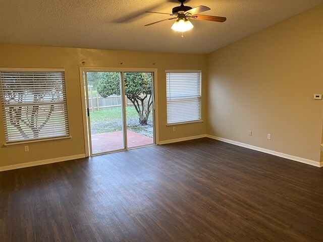 Building Photo - 10191 Wood Dove Way