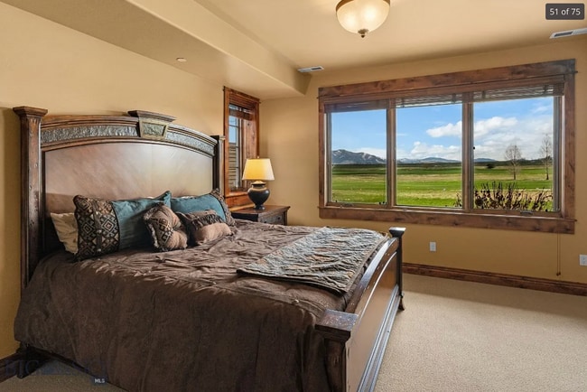 Building Photo - Executive Rental in Black Bull – Fully Fur...