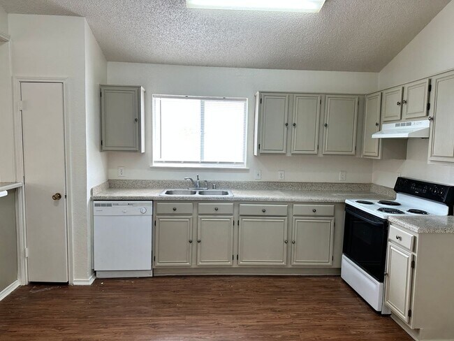 Building Photo - Nice Single Family Home in Keller ISD