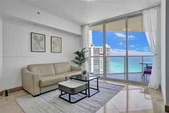 Building Photo - 16699 Collins Ave