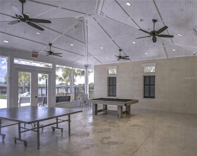 Building Photo - 11176 Leland Groves Dr