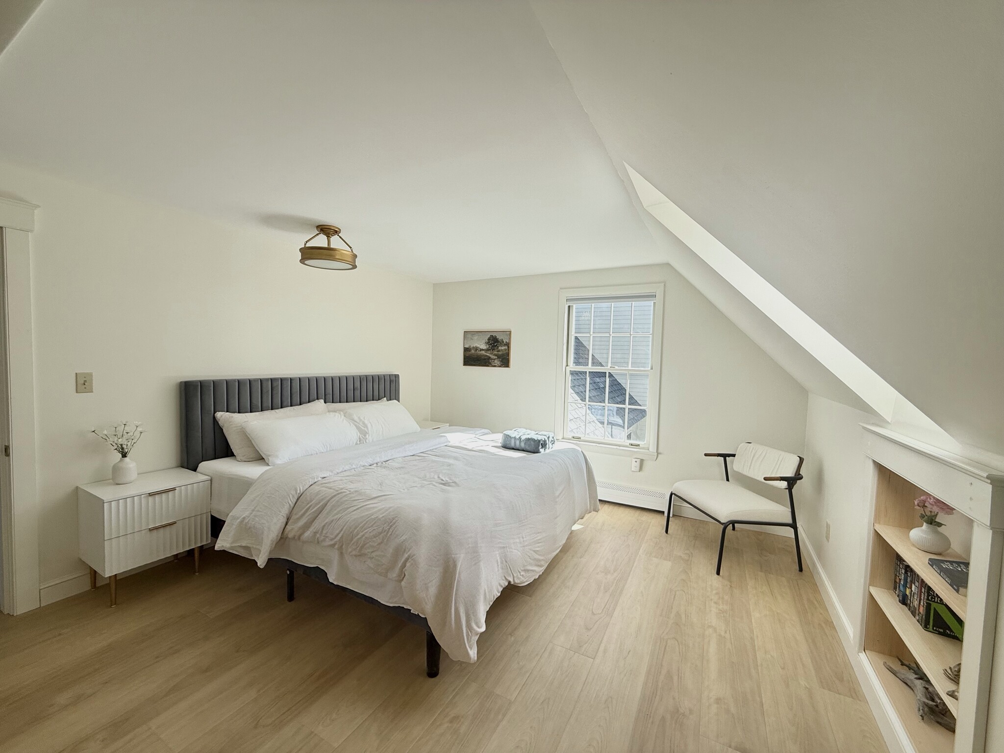 Building Photo - 243 Basin Point Rd