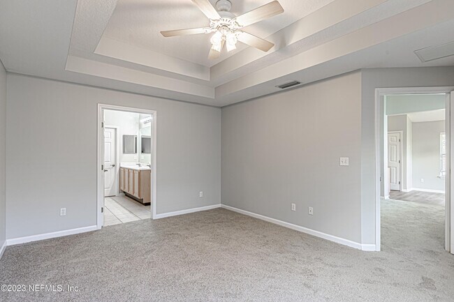 Building Photo - 2141 Stone Creek Dr