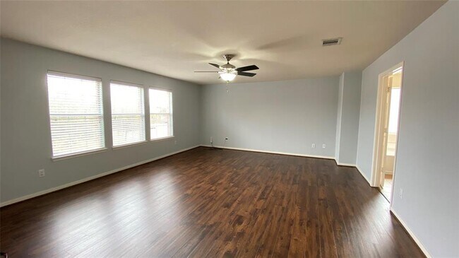 Building Photo - 21515 Kingston Terrace Ln