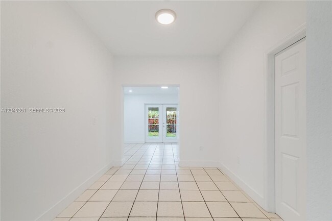 Building Photo - 6130 Flagler St