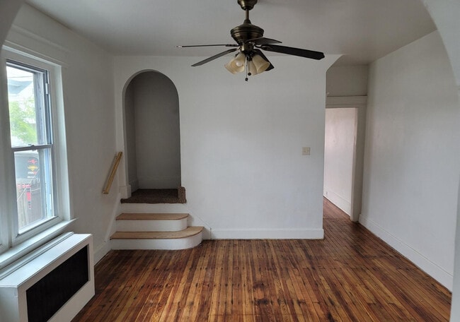 Building Photo - 1281 S Broad St