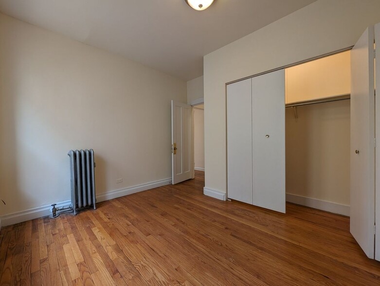 Building Photo - 1530 N Kedzie Ave