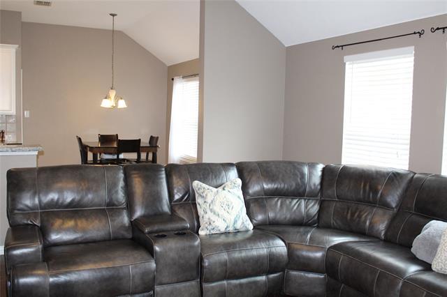 Building Photo - 13360 Austin Stone Dr