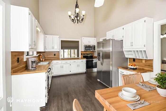 Building Photo - 312 New Crossing Trail E